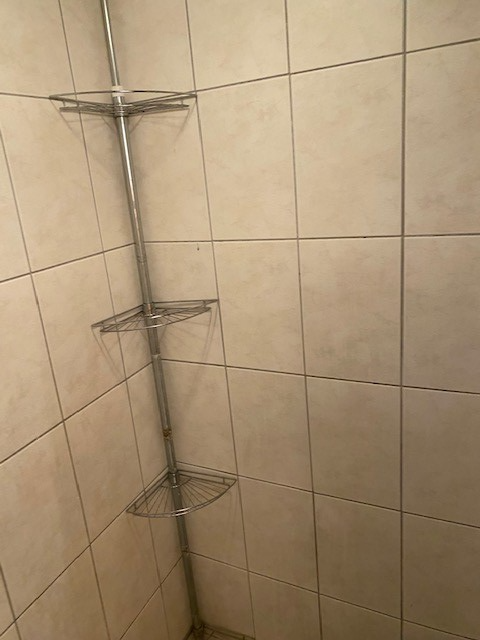 Brampton Apartment Available Call / Text Sam 416-880-6913 - Photo 2