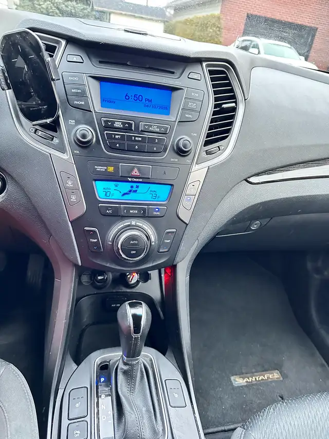 Hyundai Santa Fe Sport 2014 – 144 000 km – Aucun accident – 7 85 - Photo 4