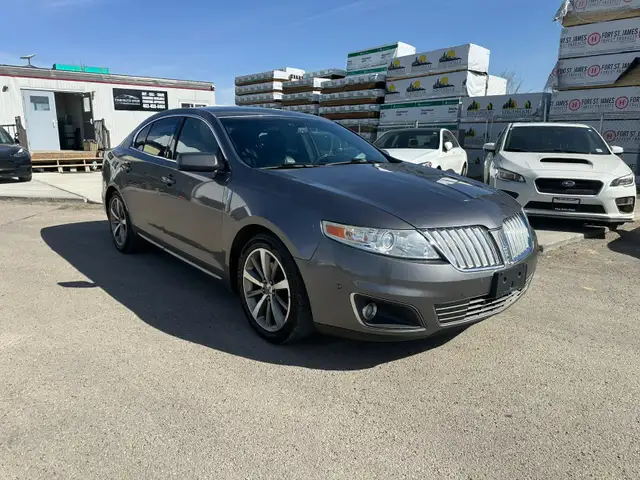 2011 Lincoln MKS AWD Fully loaded | Nav, Back Cam, Dual Sunroof - Photo 3