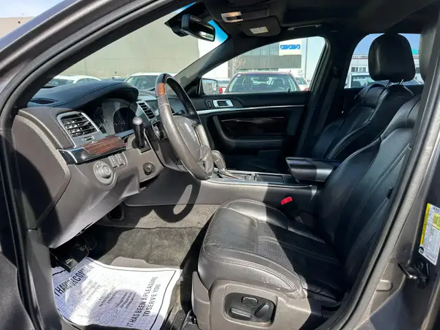 2011 Lincoln MKS AWD Fully loaded | Nav, Back Cam, Dual Sunroof - Photo 7