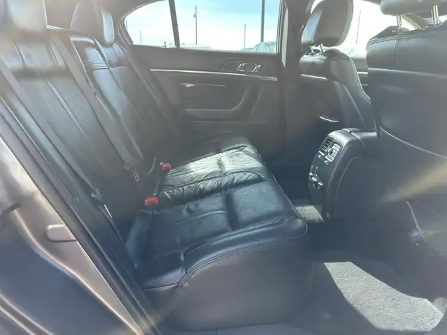 2011 Lincoln MKS AWD Fully loaded | Nav, Back Cam, Dual Sunroof - Photo 9