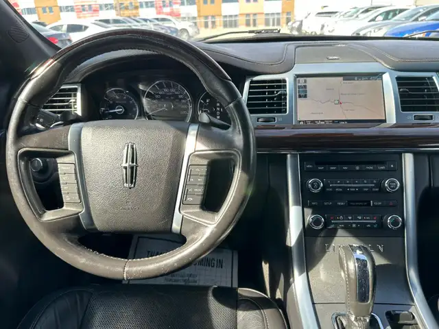 2011 Lincoln MKS AWD Fully loaded | Nav, Back Cam, Dual Sunroof - Photo 12