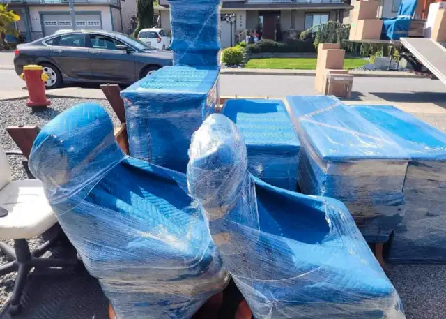 MOVING SERVICES ☎️ 437-971-0071 ☎️ - Photo 2
