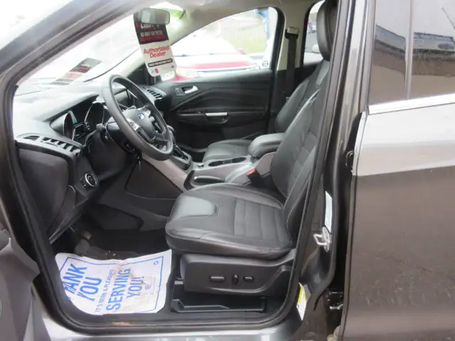 2016 Ford Escape SE - Photo 12