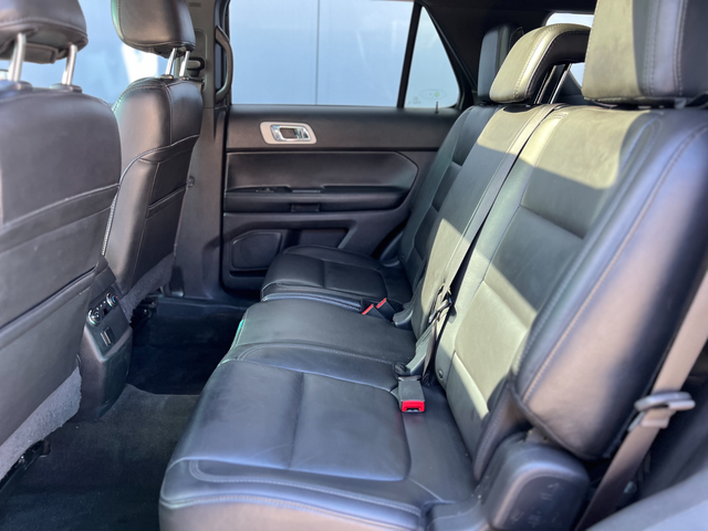 2015 Ford Explorer 4WD XLT-7 SEATER-1 OWNER-ONLY 120KMS-CERTIFIE - Photo 16