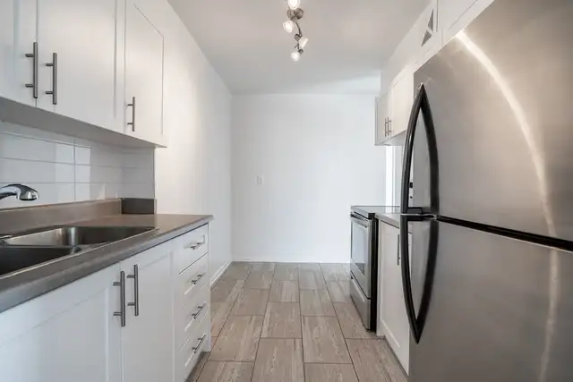 Panorama Apartments - 1 Bedroom available at 18 Panorama Court, - Photo 12