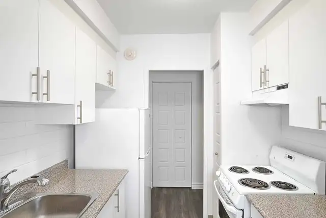 Sunnybrooke - 2 Bedroom available at 5460 Sunnybrooke Avenue, Cô - Photo 8