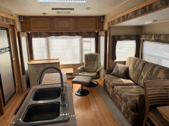 2008 CORSAIR Excella 30RLDS Fifth Wheel - Photo 8