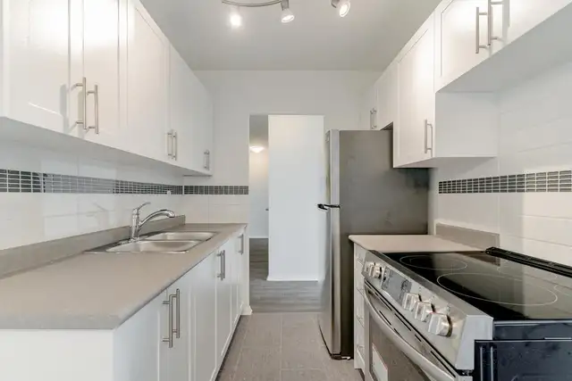 Sheppard Manor Apartments - 2 Bedroom available at 11 Dervock Cr - Photo 7