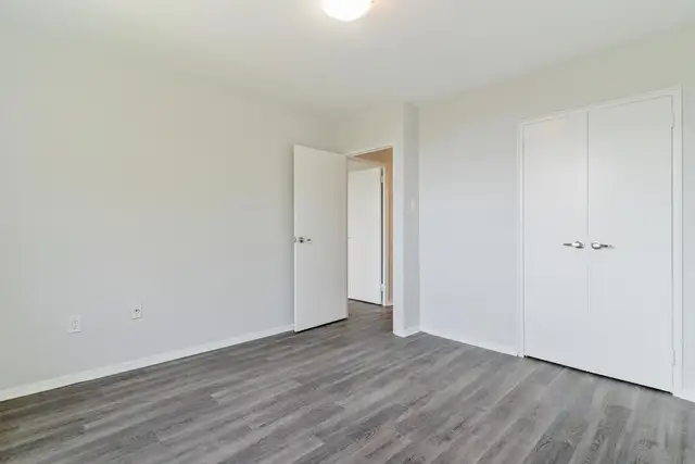 Sheppard Manor Apartments - 2 Bedroom available at 11 Dervock Cr - Photo 10