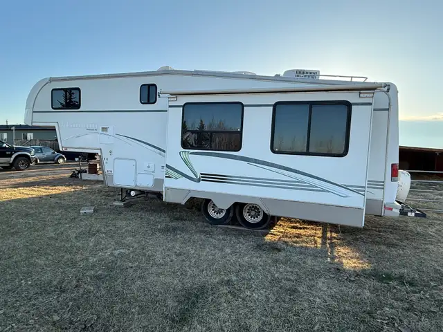 2000 Ford F-250 Diesel 2003 Glendale Fifth Wheel - Photo 4