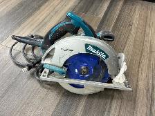 Makita 5007MG Circular Saw