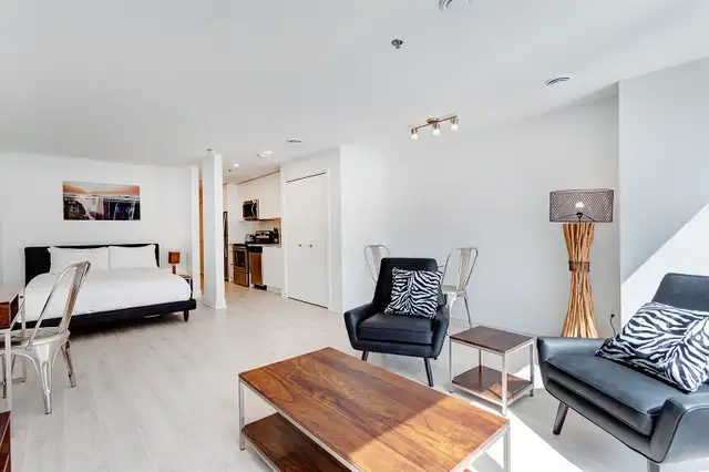 2.5-STUDIO à louer/for rent-Quartier des spectacles-Myriade - Photo 2