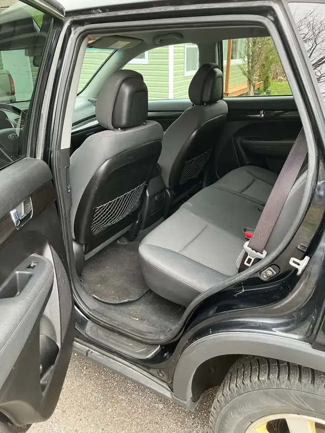 2012 Kia Sorento AWD SUV - Photo 8