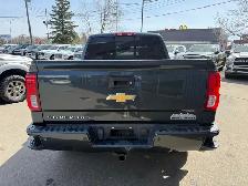 2017 Chevrolet Silverado 1500 HIGH COUNTRY CREWCAB 4X4/ 6.2L V8 - Photo 4