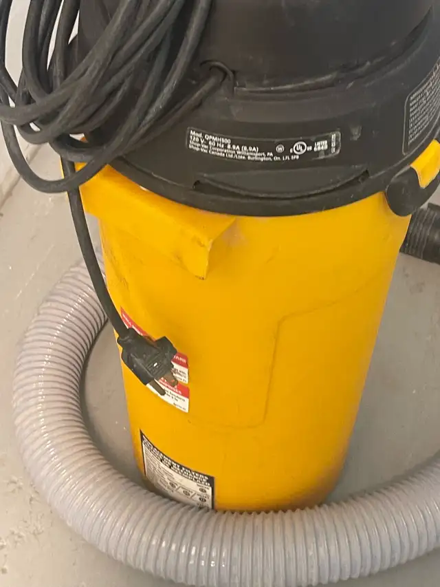 Shop Vac with a 5.0 peak HP motor for wet and dry - Photo 10