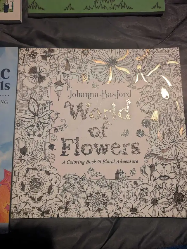 Colouring book collection - Photo 3