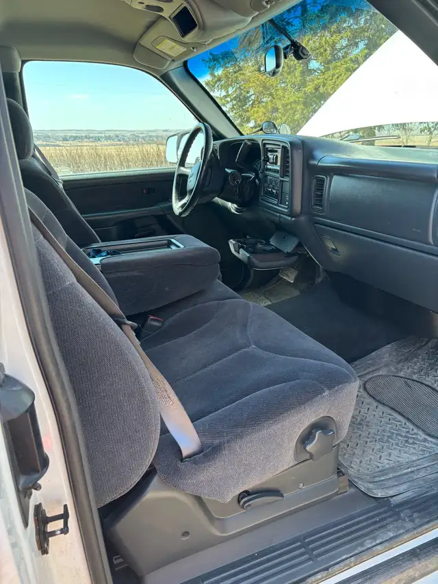 2000 GMC Sierra 2500 SLE - Photo 5