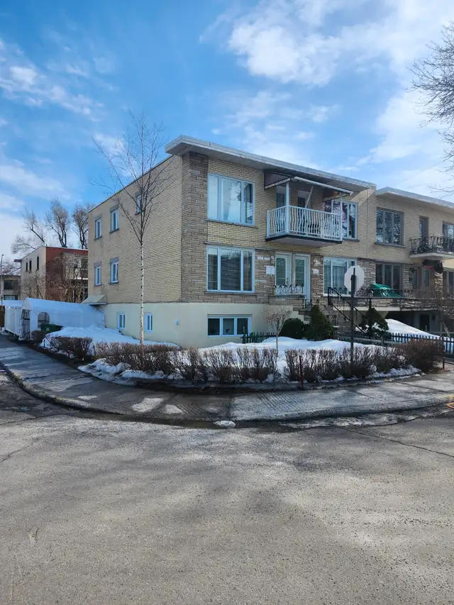 3 ½-Cul-de-sac (Lacordaire & Rosemont)