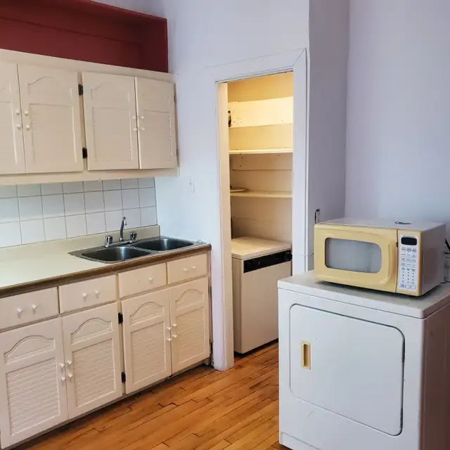 31/2 sur Coolbrook, métro Villa-Maria - Photo 2