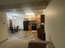 Two-bedroom apartment for rent in a prime location on the south - Photo 2