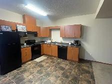 Two-bedroom apartment for rent in a prime location on the south - Photo 3