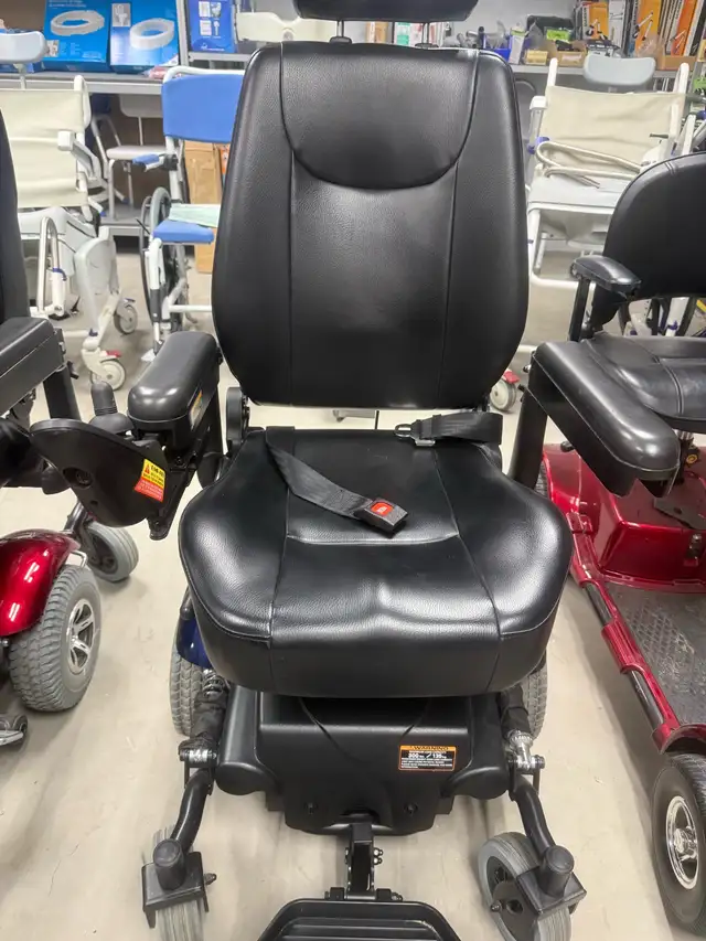 Mobility Scooter Clearout - Photo 6