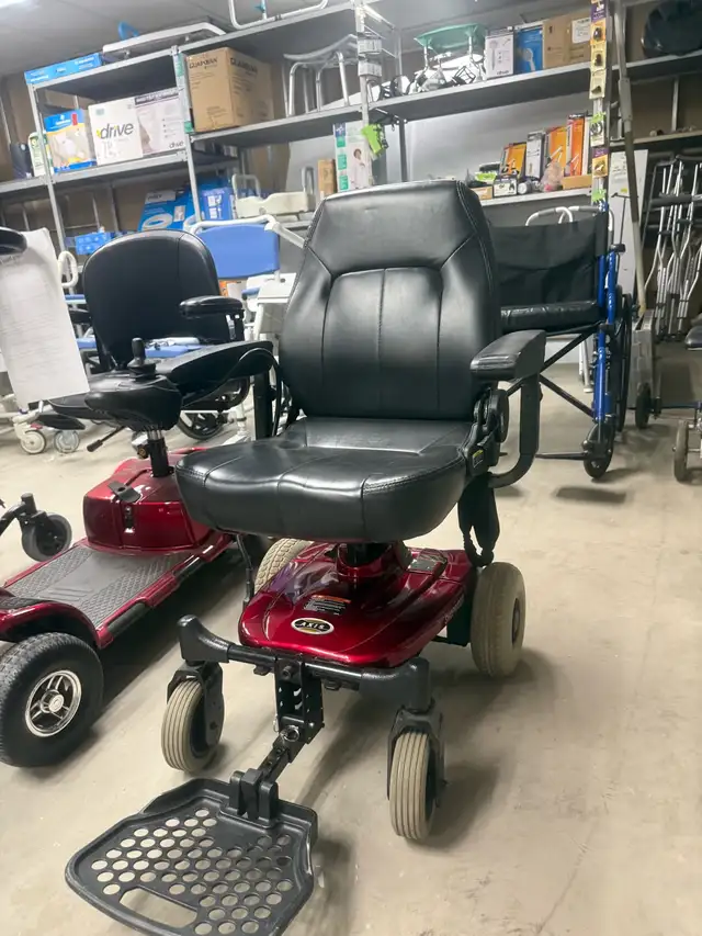 Mobility Scooter Clearout - Photo 10