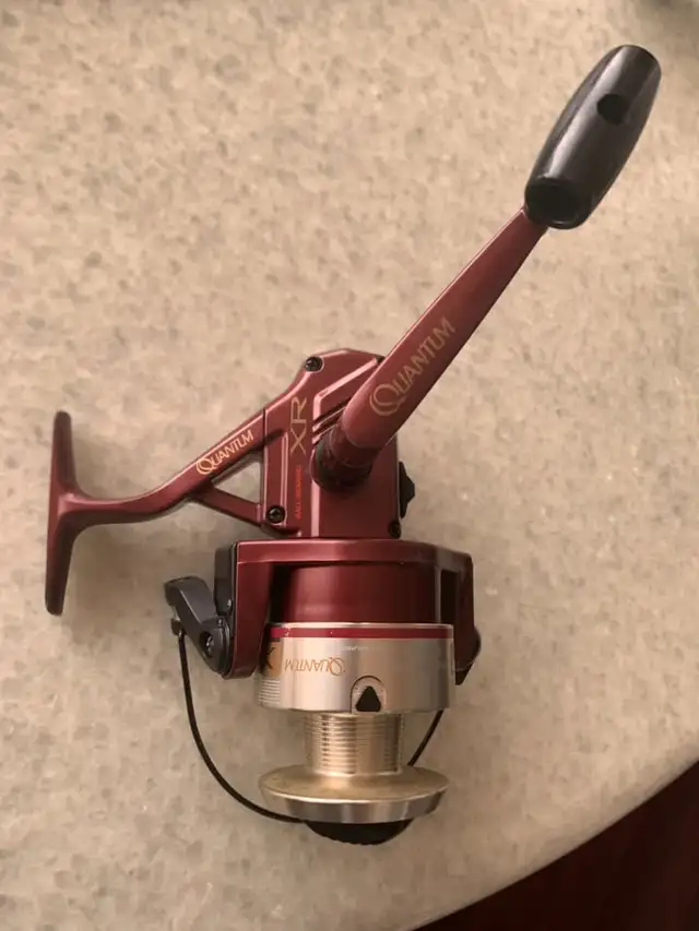 SELLING ONE LIKE NEW QUANTUM XR7 FISHING REELAS PICTURED