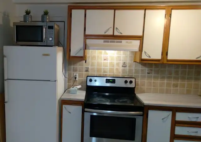 Fully Furnished 3 ½ Apartment, in Cote Vertu, Ville Saint-Lauren - Photo 10
