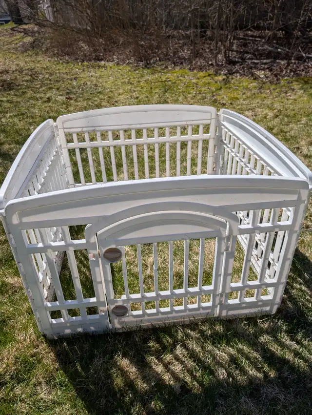 Durable Pet Playpen Retails for $100
