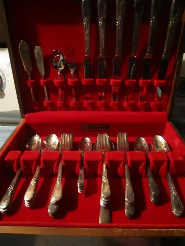 #2A  ADORATION silverware set for 6