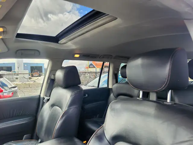 2017 Nissan Armada PLATINUM 7 PASSAGER 4X4 V8 - Photo 7