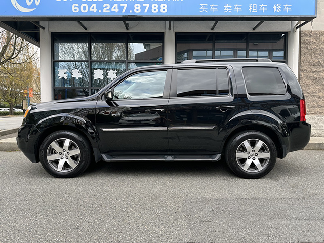 2013 Honda Pilot Touring | ONLY 32k KM | Local BC | 8-Passenger - Photo 3