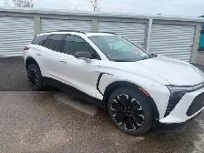 2025 Chevrolet Blazer EV RS AWD – 25,000 km – $50,000 OBO