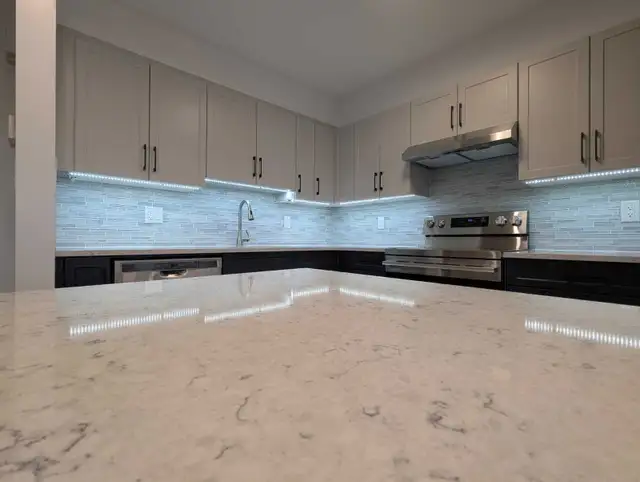 Condo for Rent - Photo 3