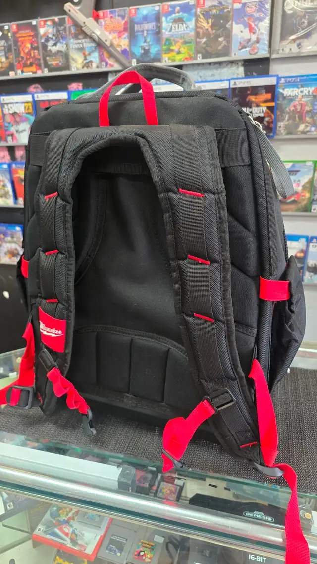 Milwaukee Tool 15-inch PACKOUT Backpack (NEW) - Photo 2