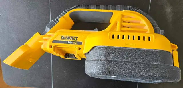 Dewalt DCV517 WET DRY VACUUM