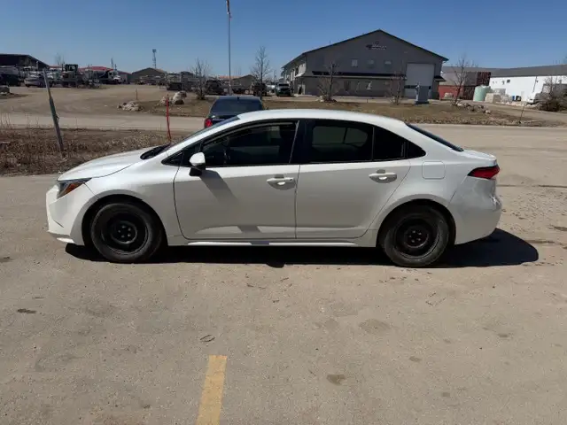 2021 Toyota Corolla Hybrid Clean Title Brand New Safety only81km