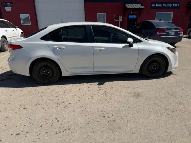 2021 Toyota Corolla Hybrid Clean Title Brand New Safety only81km - Photo 4