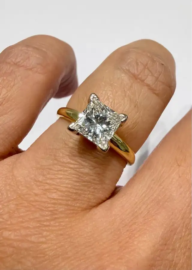 Natural Princess Cut Diamond 1.54 Carat J-SI2 in 18k Gold