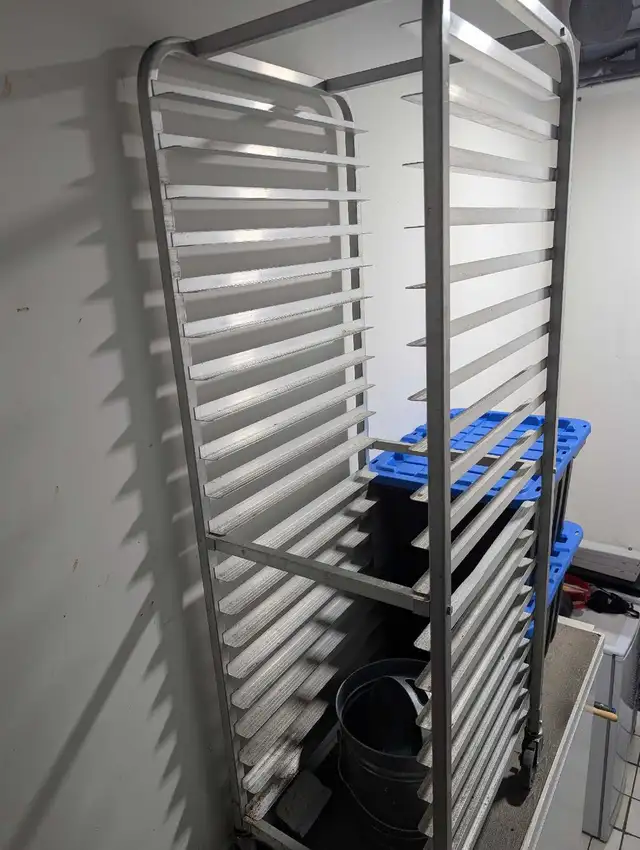 Speed rack like new