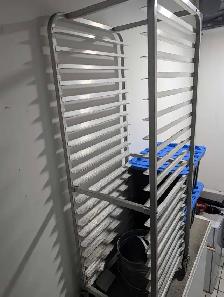 Speed rack like new