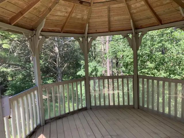 4 Bedroom, 3 Bath House on private, quiet ravine lot - Photo 7