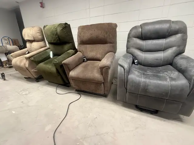 Used Lift Chair sale. - Photo 2
