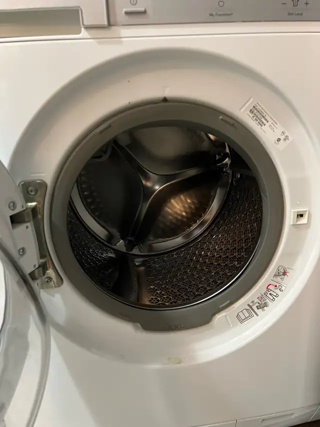 Electrolux apartment size washer - Photo 3