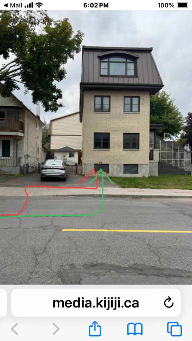 Outdoor parking spot for rent - Photo 3