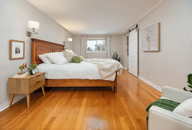 OPEN HOUSE-Stunning 4 1 Bed Home in Hills of St. Andrew - Aurora - Photo 9