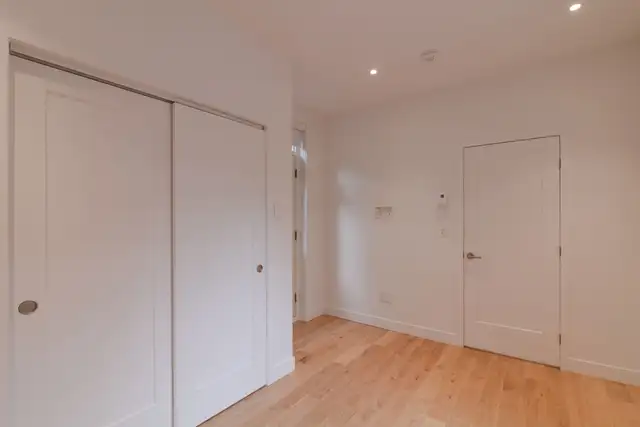 renovated 3-bedroom apartment, NDG, August 1 - ID 1787 - Photo 12