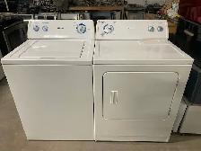 Laveuse sécheuse traditionnelles blanches Amana